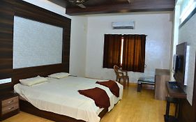 Mm Tourist Home